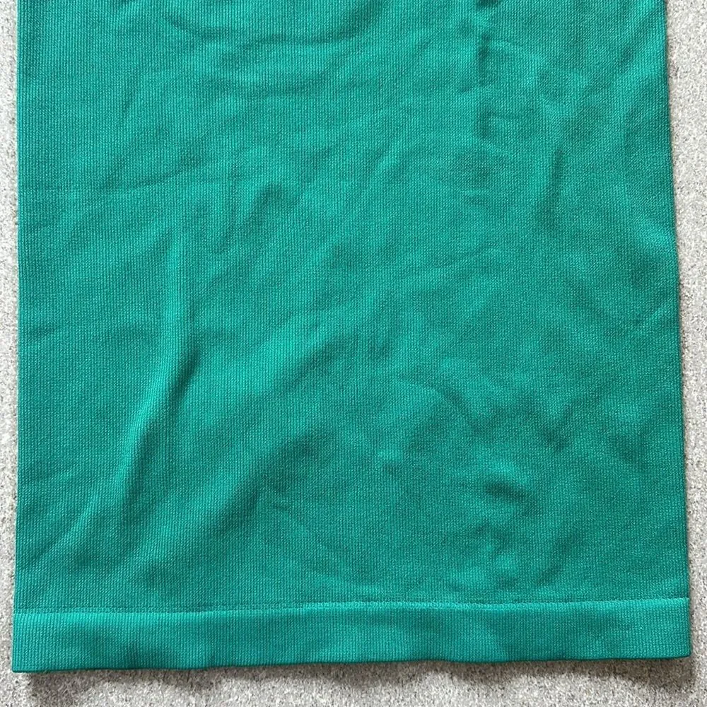 NWOT Free People V-neck Soft Stretchy Fitted Cami Tank Top Bra in Green XS/S